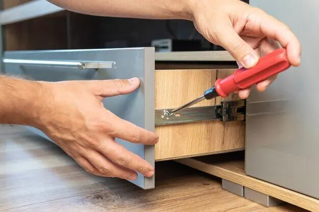 Kitchen Cabinets Refinishing